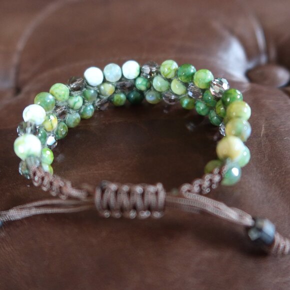 $150 Chan Luu green bracelet round multi beads/stones adjustable with brown cord - Picture 5 of 8